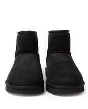 Ugg mini black