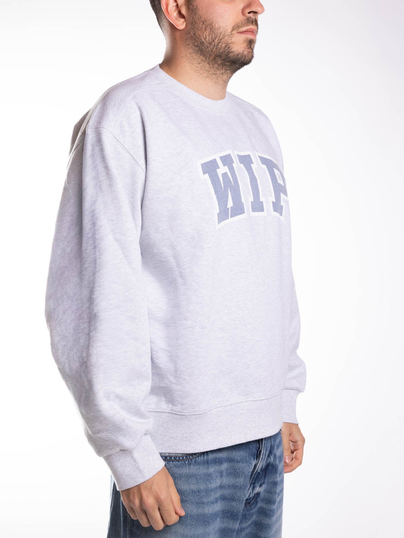261-carhartt-wip-i036157482601p.jpg