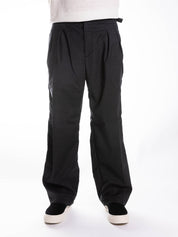Pantalone over White Sand